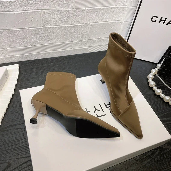 Silk satin pointed toe boots - Liran