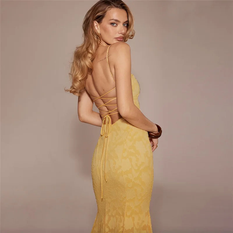 שמלת מקסי שיפון בעיטור רקמת עלים קשירה בגב להצמדה במותן - מונה ליז