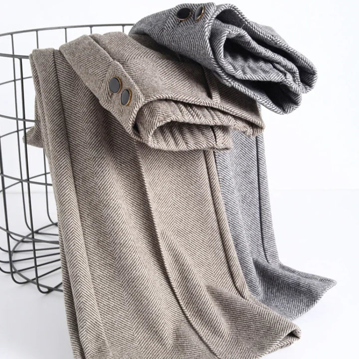 Tailored pedal-cut pants