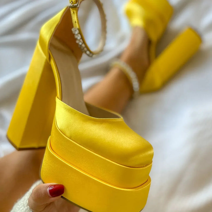 Platform doll shoes in silk satin fabric decorated with diamonds - Melis