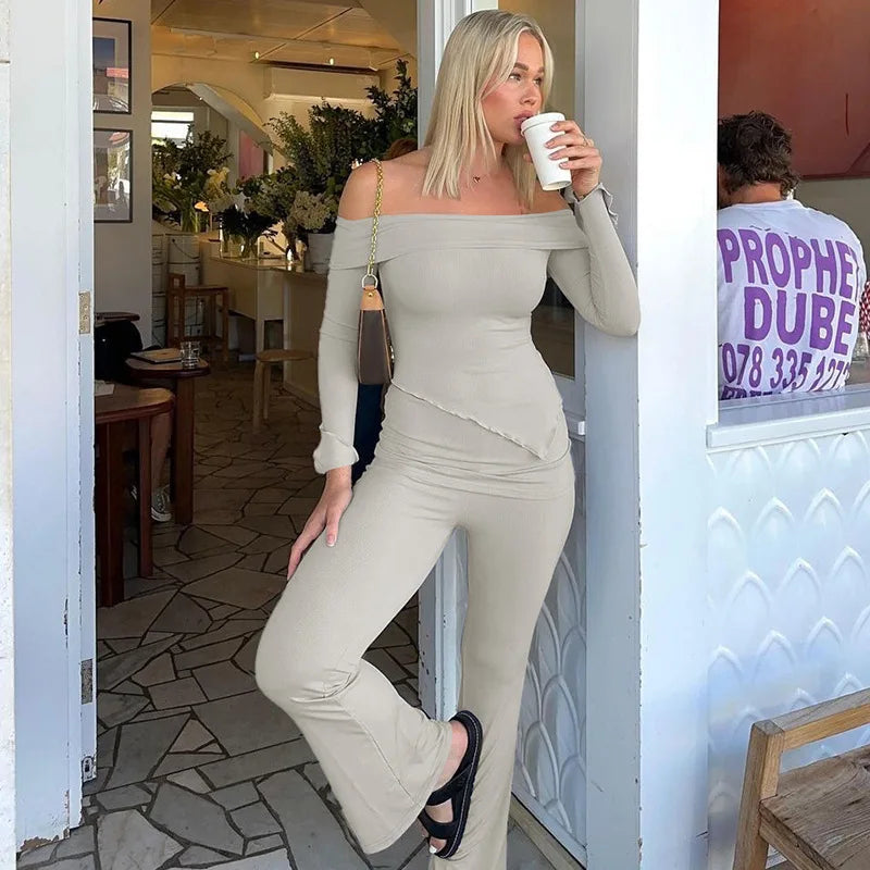 חליפת שני חלקים סרוגה חולצת כתפיים חשופות בגזרה אסימטרית ומכנסיים ארוכים - ROZIE