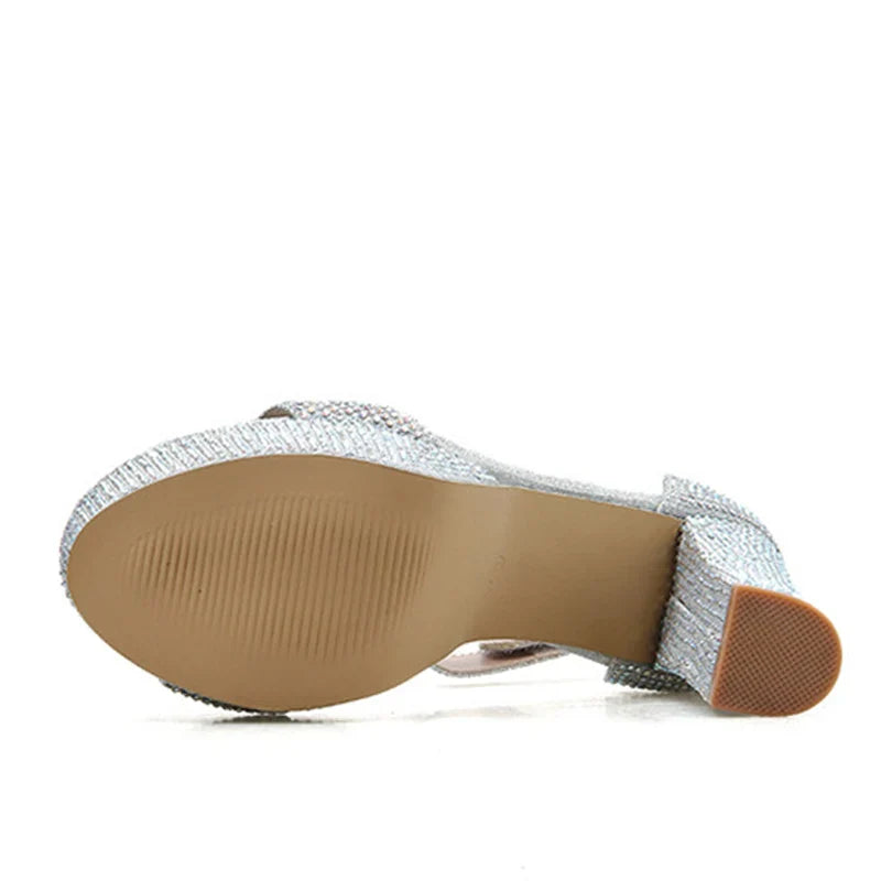 סנדלי עקב פלטפורמה בעיטור זרקונים מנצנצים - אבריל