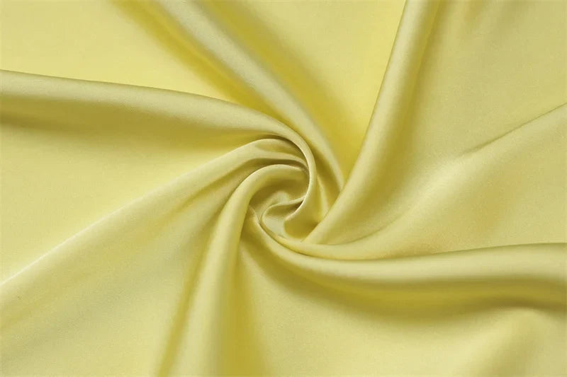 שמלת מקסי קשירה בצוואר גב פתוח בעיצוב שסע בעיטור אבזם - שון