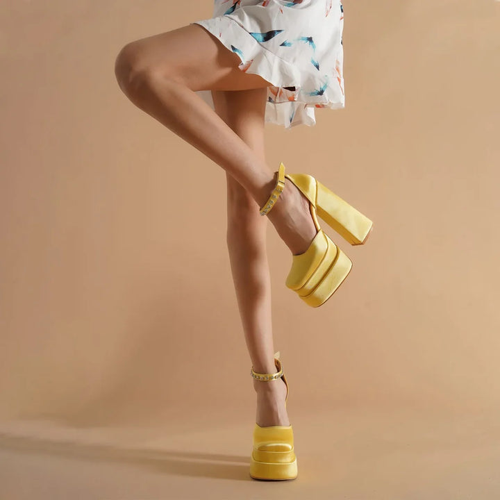 Platform doll shoes in silk satin fabric decorated with diamonds - Melis