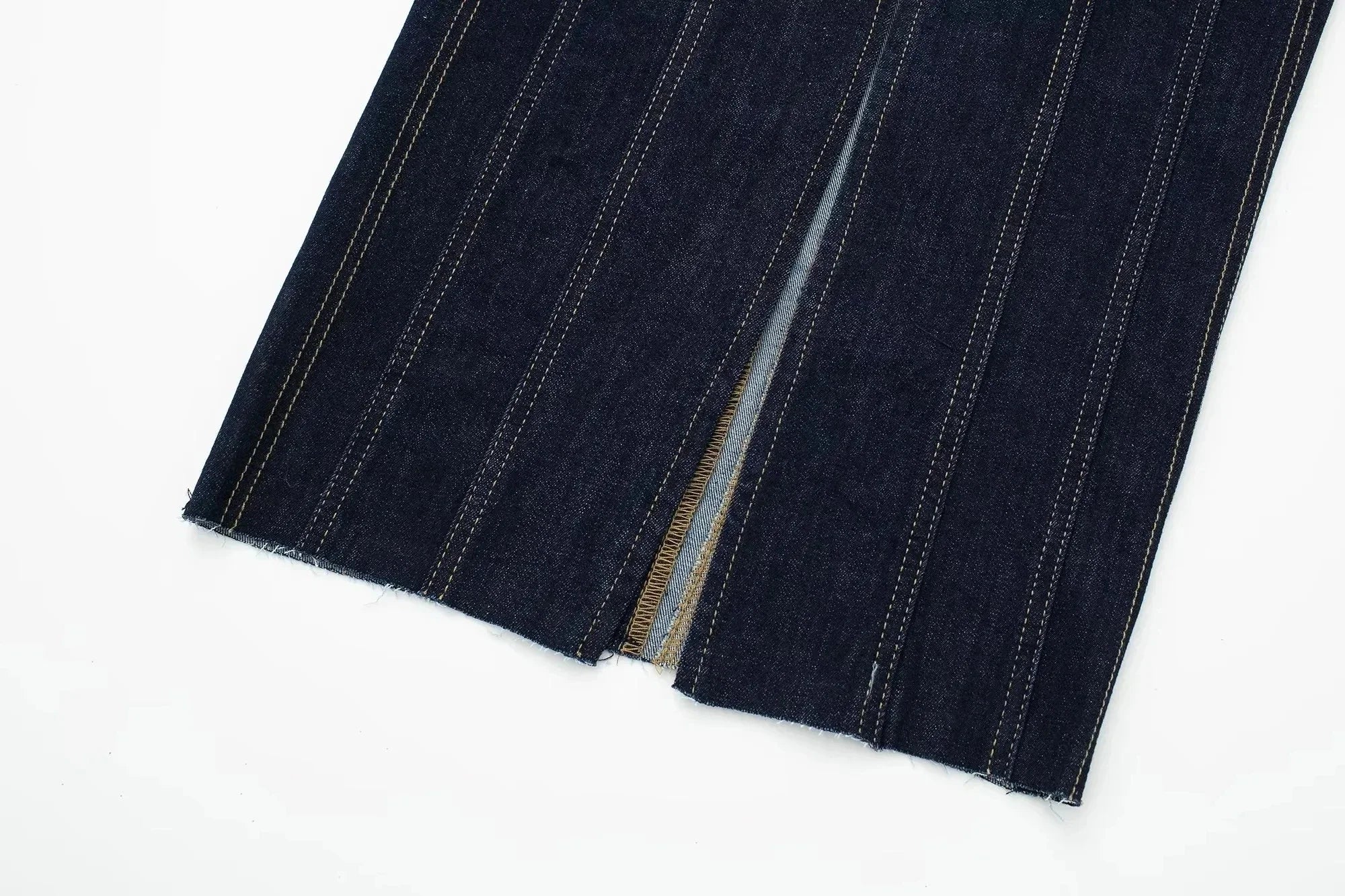 שמלת סטרפלס ג'ינס מקסי צמודה בעיצוב פסים - רוני לי