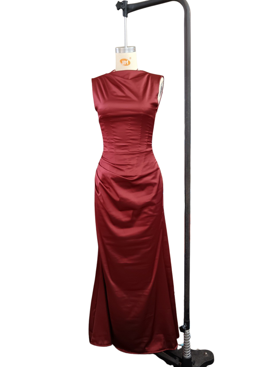 Satin maxi dress with a back tie for a cinched waist and open back – YAHALI