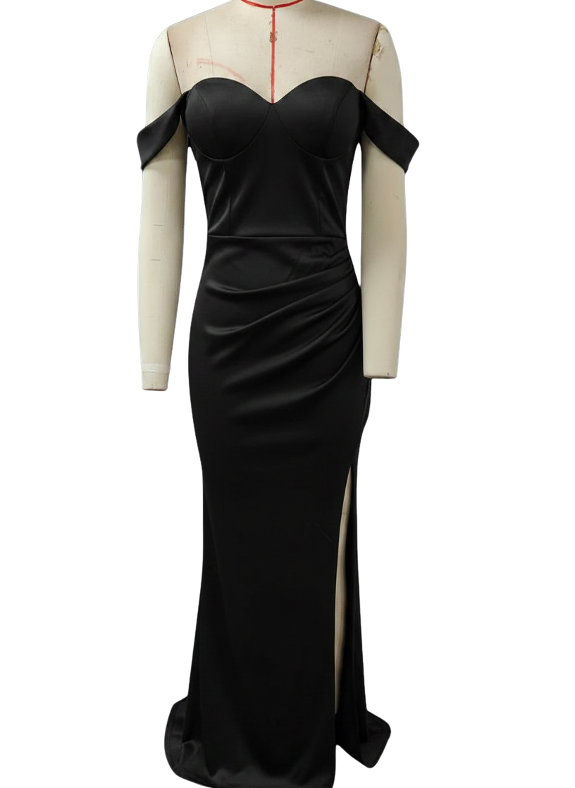Laia elegant off-the-shoulder maxi dress with a slit